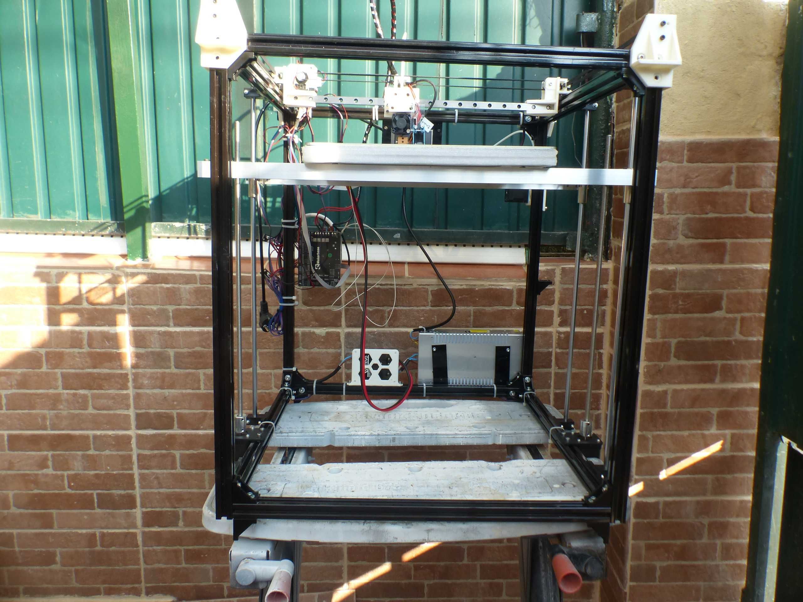 Impressora 3D FLSun Cube com Guias lieneares e muitos upgrades