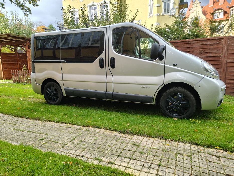 Renault Trafic II 1.9 2003 8 osób
