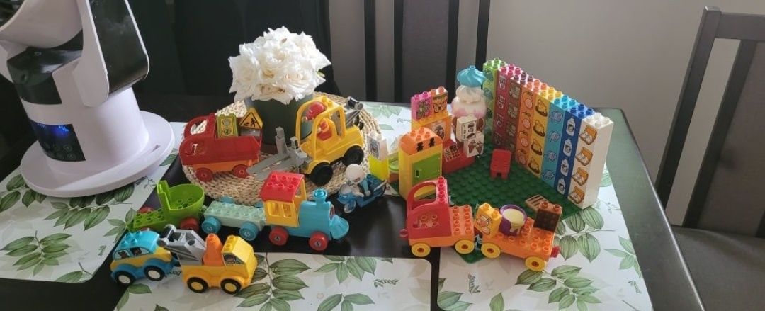 Zestaw LEGO Duplo sklep pojazdy