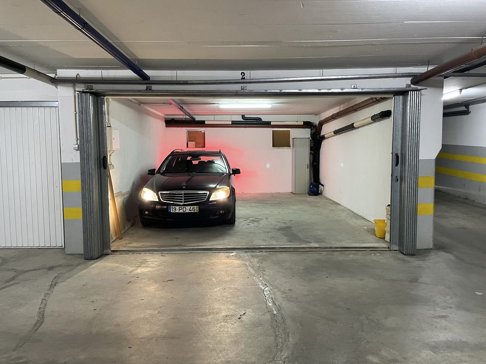 Garagem box 34m2