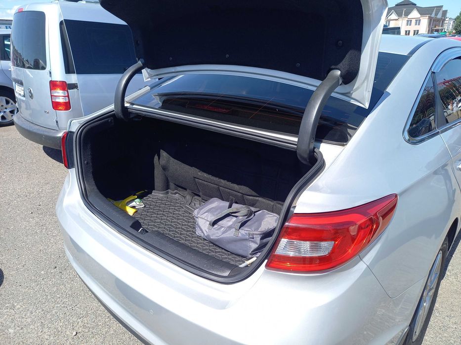 Hyundai Sonata 2015 2.0 LPI MT (156 к.с) Заводський ГБО.