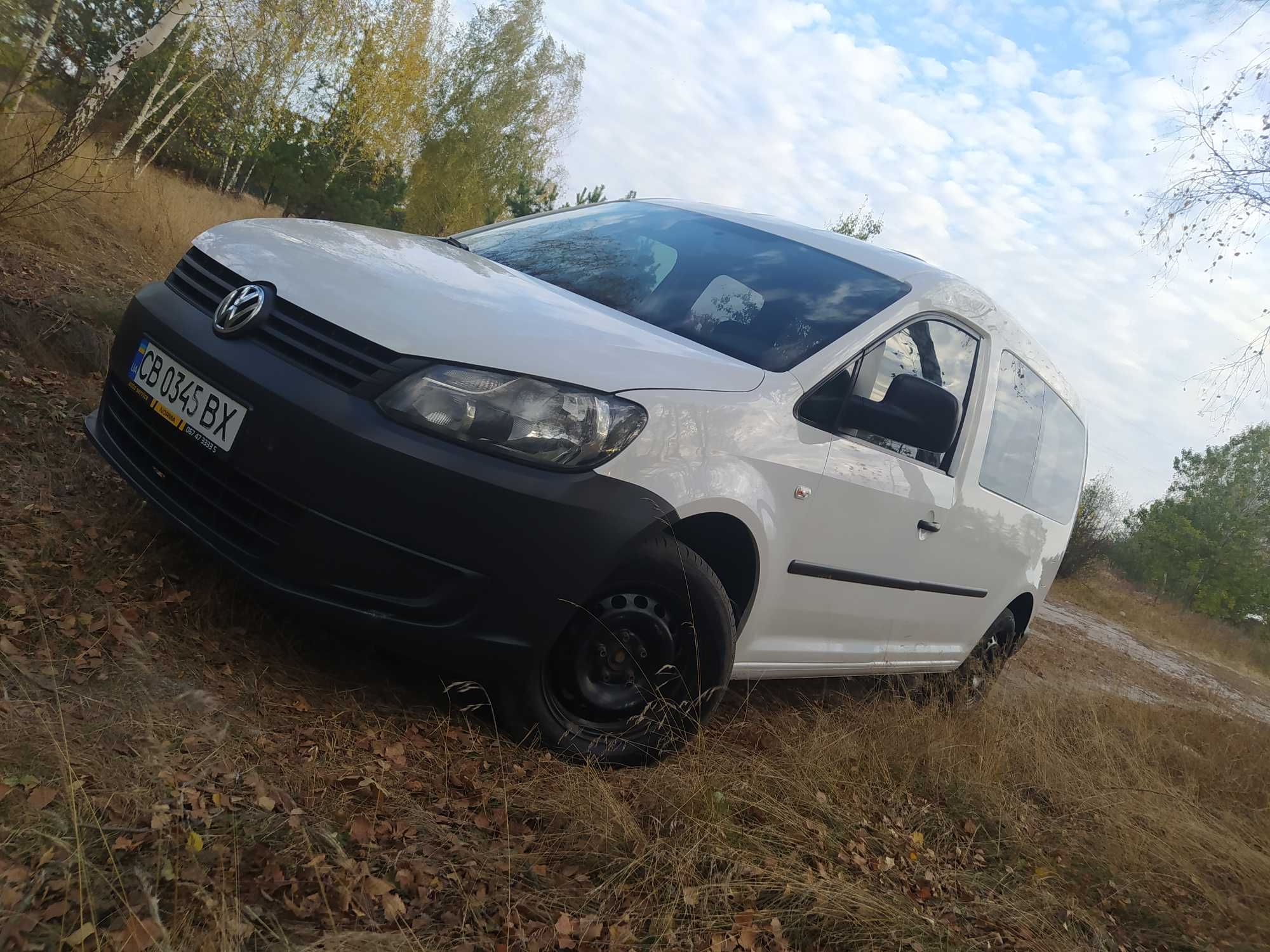 Volkswagen Caddy 2011