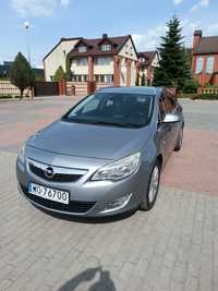 Opel Astra J 2011 1.6 benzyna gaz wersja Cosmo 180 koni