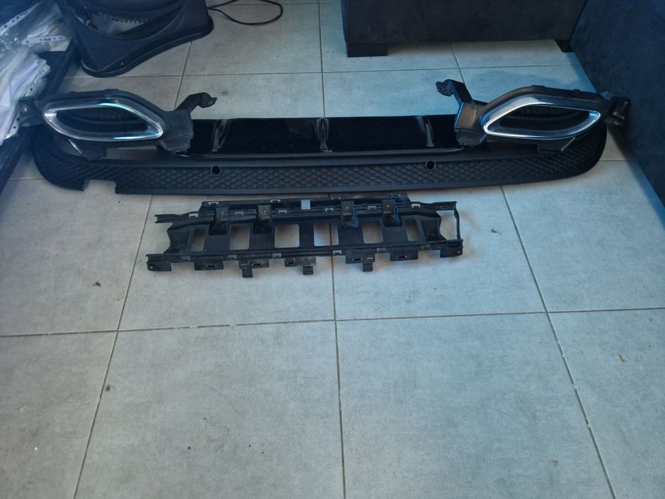 Grelha e Difusor + Ponteiras mercedes AMG line w205 S205