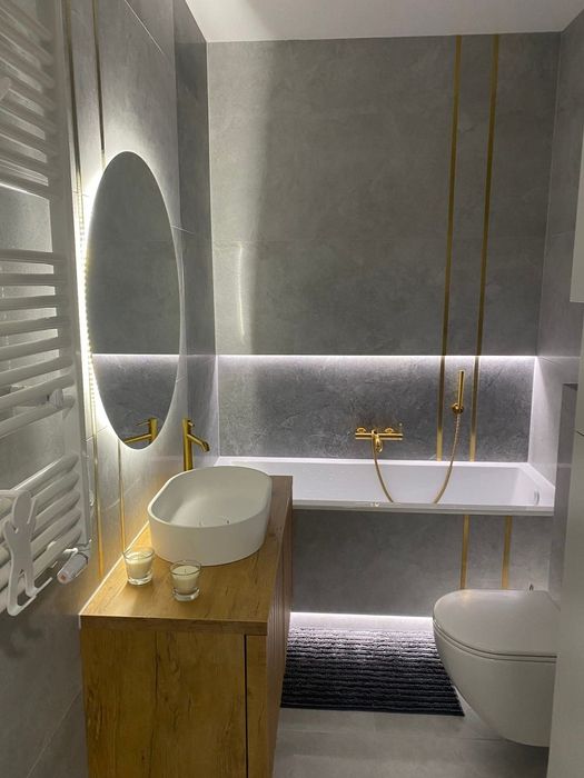 Wykończenia remonty łazienki malowanie