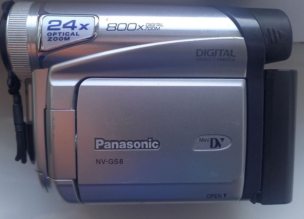 Відеокамера Panasonic