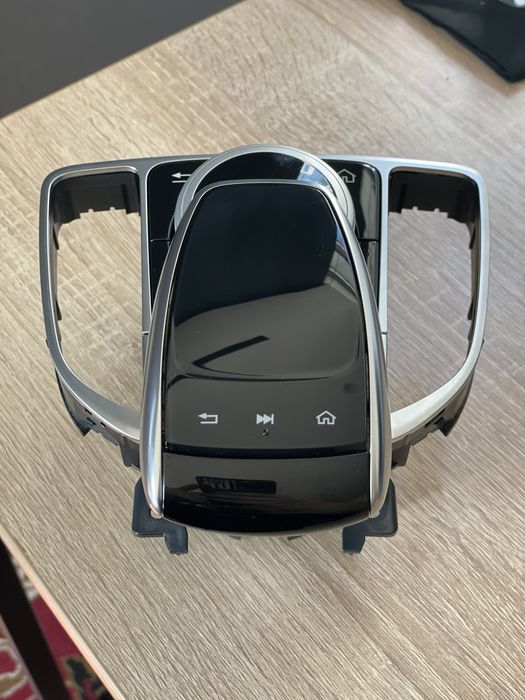 Mercedes-Benz Controller