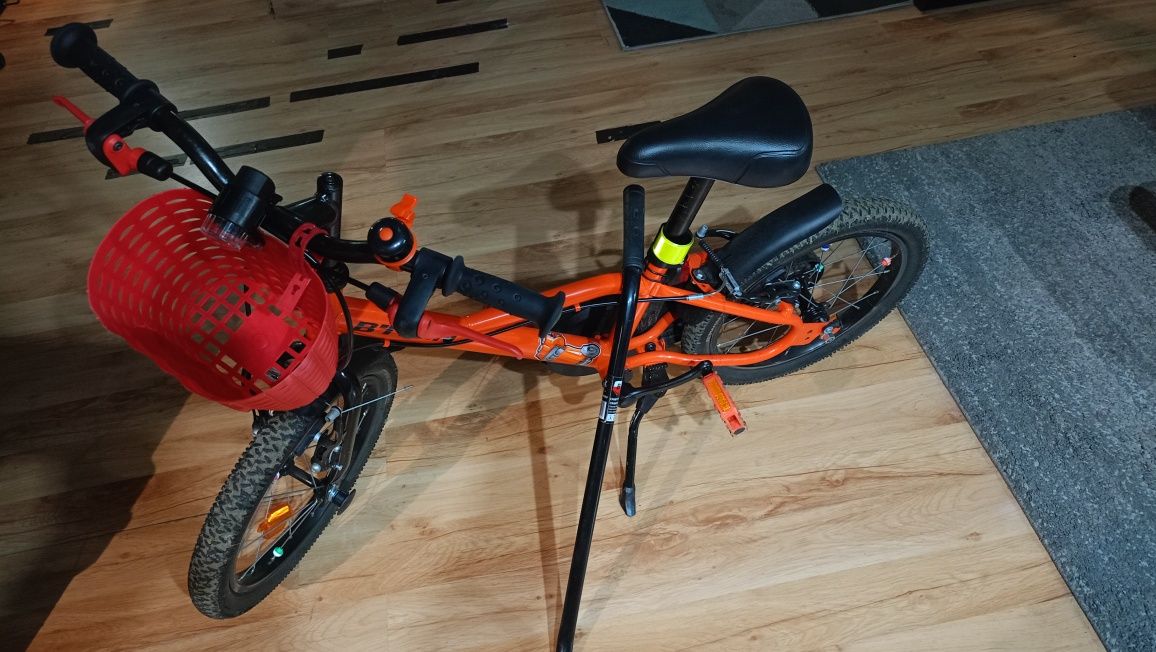 Rower 16-calowy B-TWIN dla dzieci od 4 do 6 lat plus uchwyt .