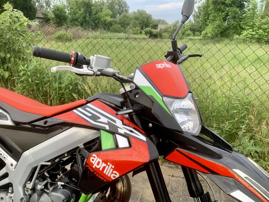 Aprilia sx 50 Factory Prawko AM Supermoto (Piaggio group Derbi Gilera)