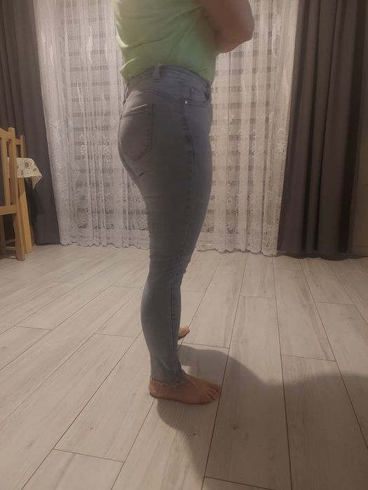 Spodnie damskie jeansy