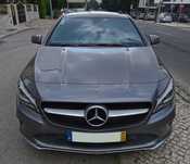 Mercedes CLA 200D com mudanças automáticas