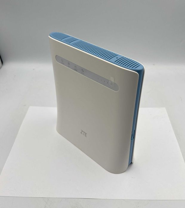 Router LTE ZTE MF286D Komplet