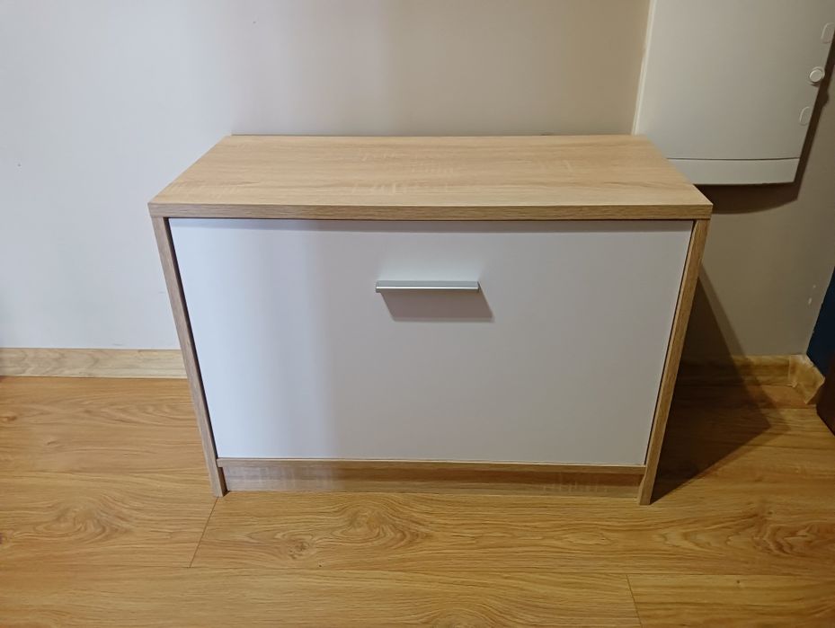 Szafka na buty do przedpokoju