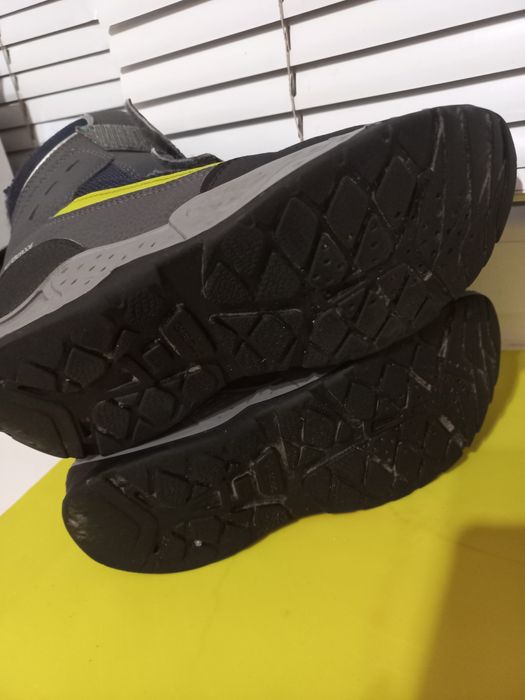 Продам дитячі зимові черевики Geox original 36 р.