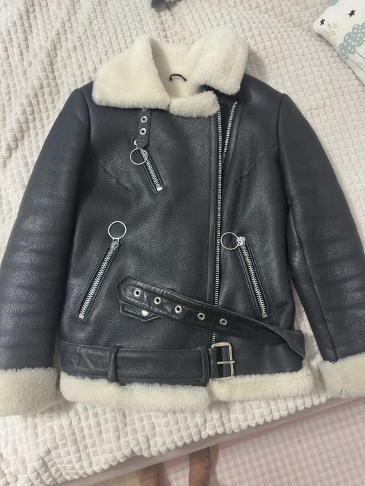 Дублянка косуха чорного кольору натуральна