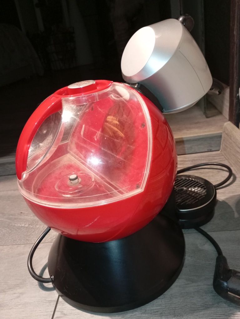 Ekspres kapsułkowy czerwony KRUPS KP2006 Nescafe Dolce Gusto