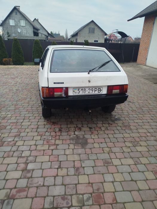 Продам машину ваз 2108