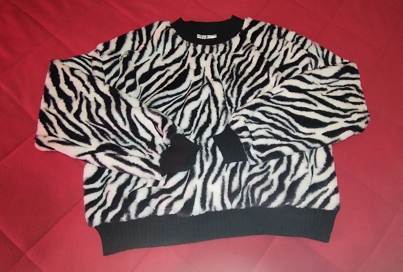 Blusa de pêlo nova