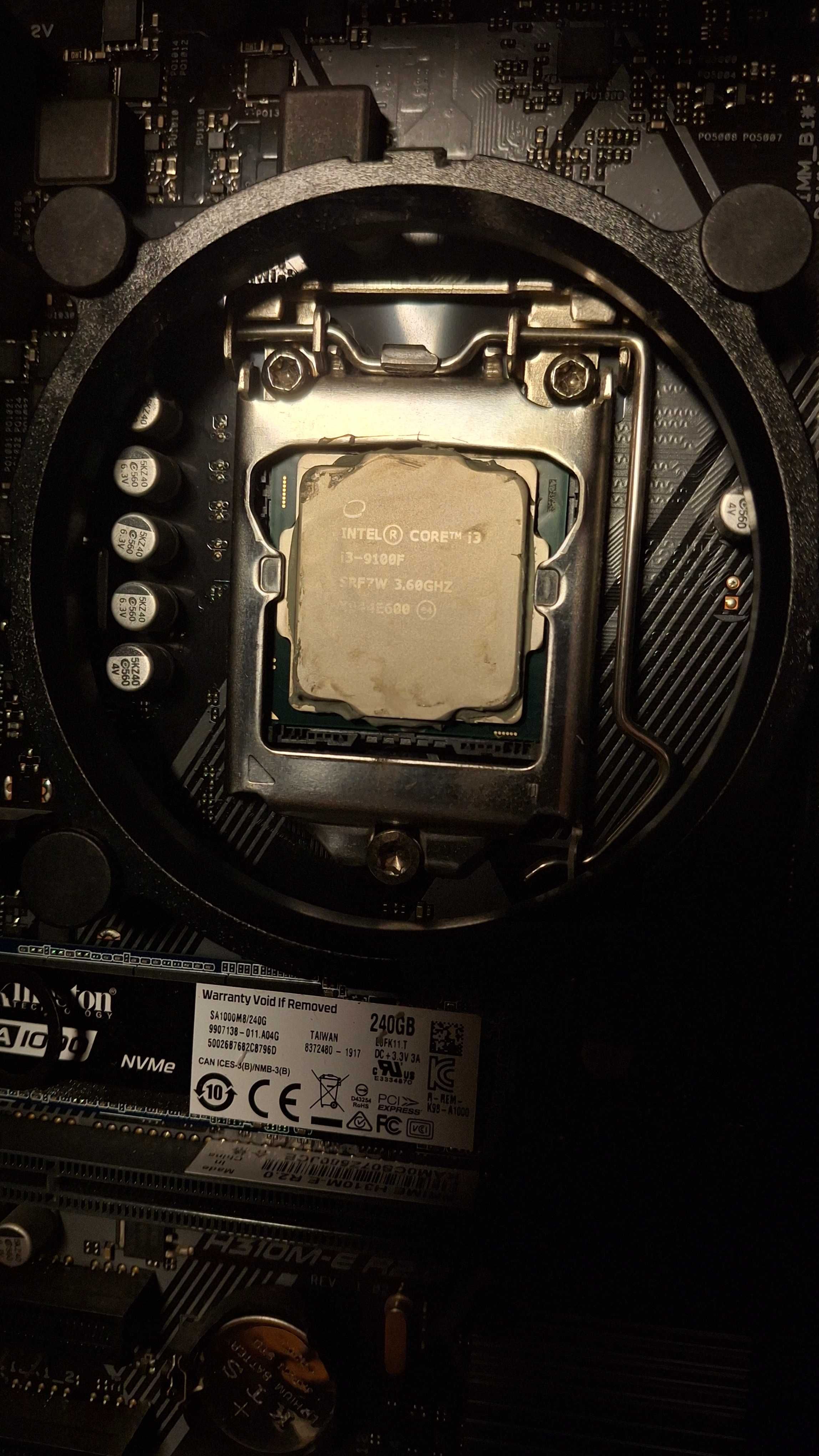 i3 9100F процесор intel, чудовий стан.