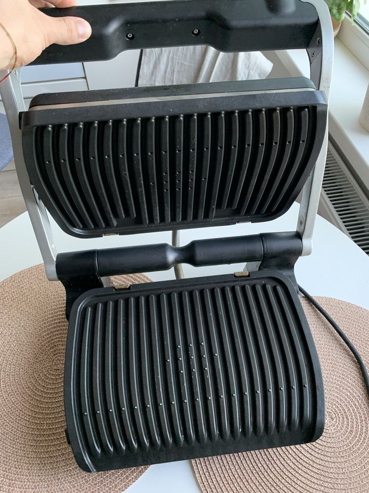 Гриль для стейків та риби. Tefal OptiGrill