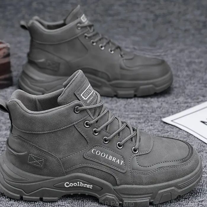 39р./25 см. Осінні черевики, кросівки дімесезон на хлопчика