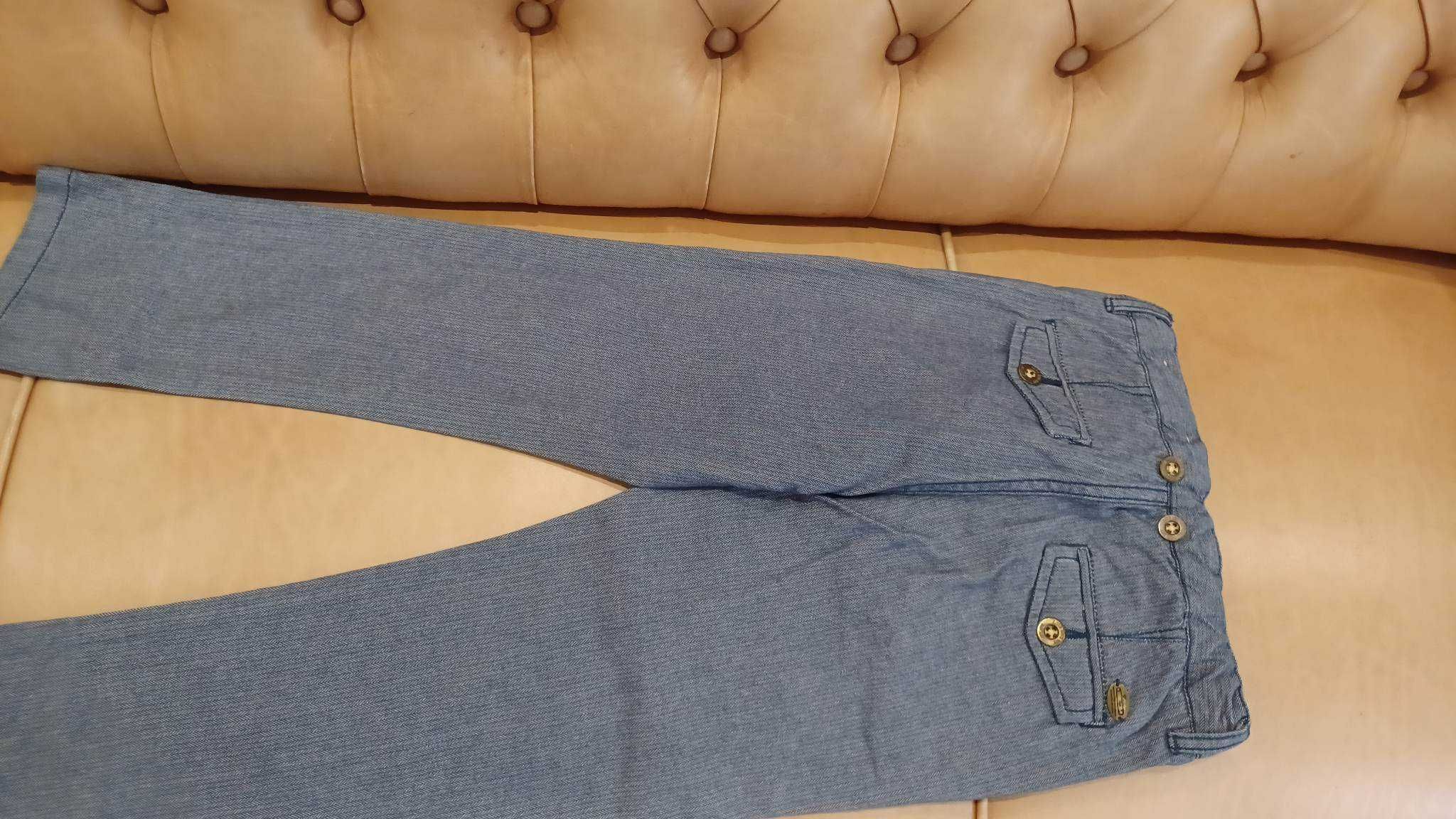 Calça como nova  4/5 anos  Zara