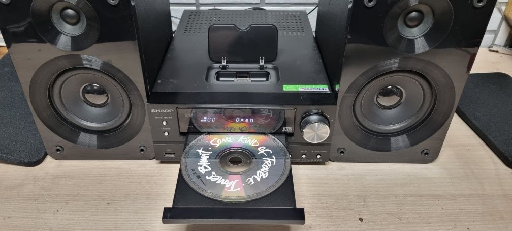 Wieza SHARP xl-hf201. Kolumny,  USB