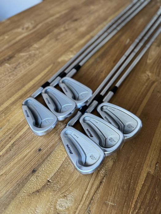 Mizuno MX-23 Irons / Pw-4 / Dynamic Gold Lite R300