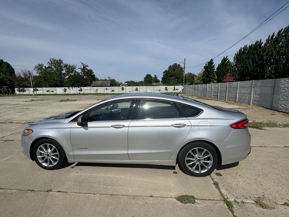 Ford Fusion SE 2017