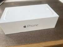 Pudełko do iPhone 6 telefonu komórkowego.