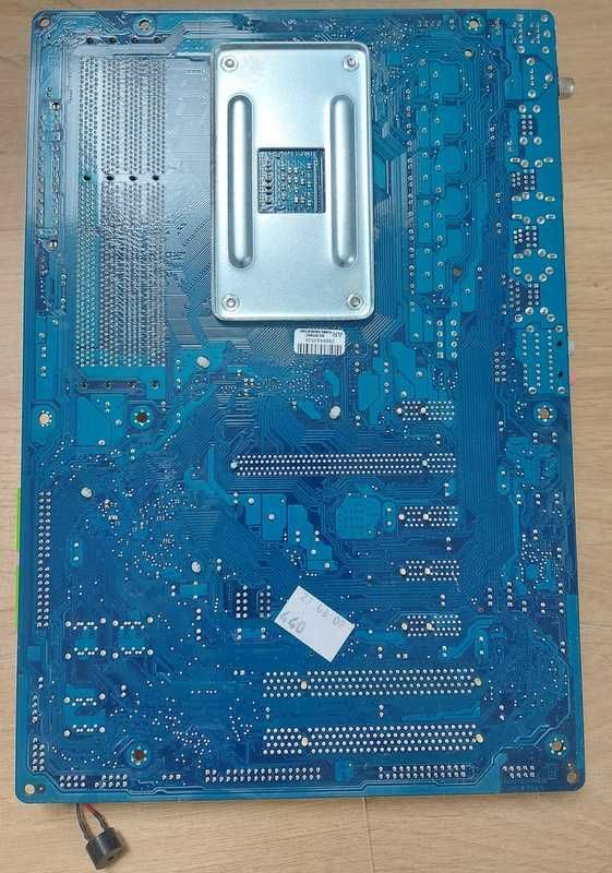 Płyta GIGABYTE GA-MA770T-UD3P + AMD Phenom II X4 Black Edition 955