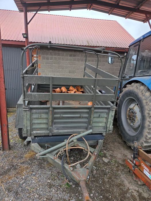 SAM  Przyczepka jednoosiowa wywrotka.