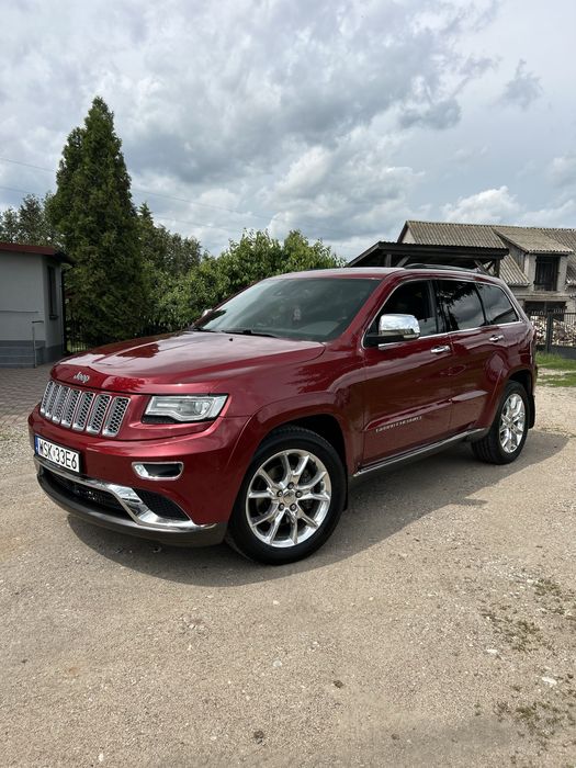 Jeep Grand Cherokee WK2 5.7 HEMI SUMMIT