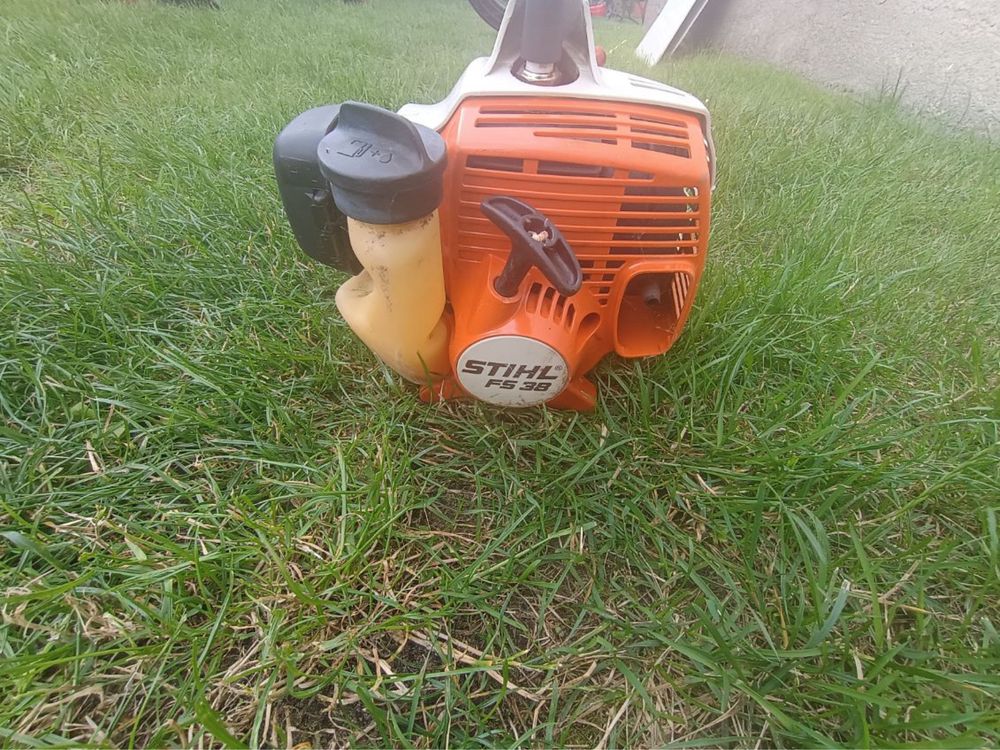 Wykaszarka kosa spalinowa podkaszarka STIHL FS 38 (nie hushqarna demon