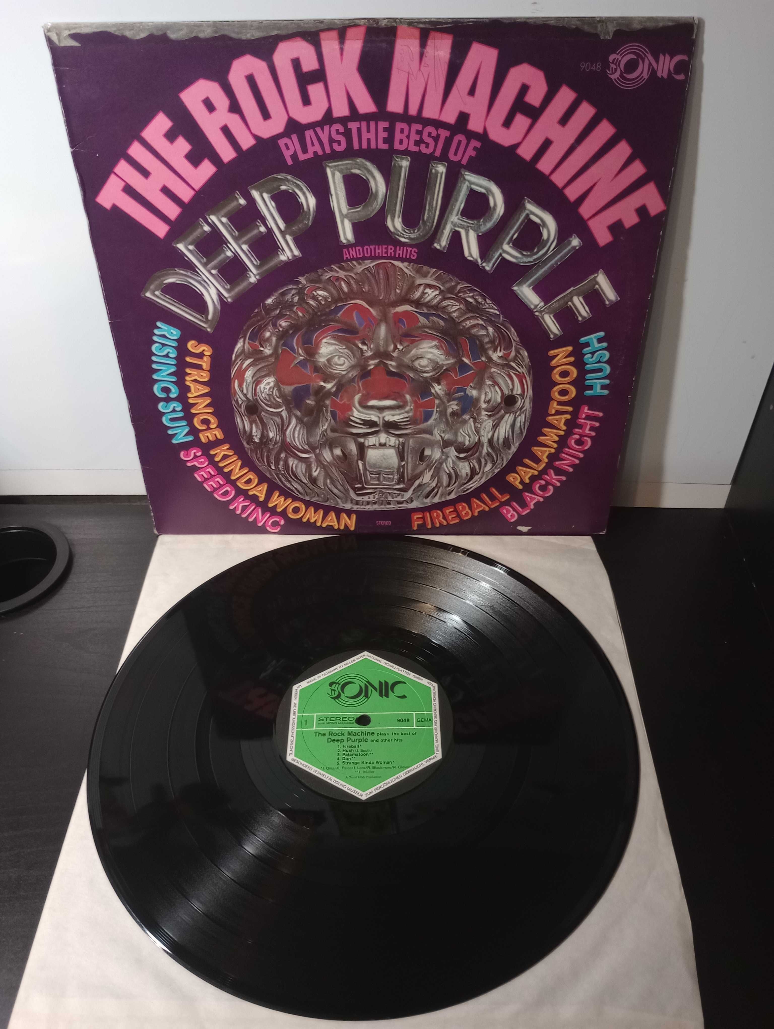 Продаютя пластинки Deep Purple одним лотом.