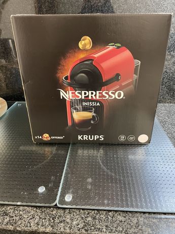 Maquina nespresso NOVA