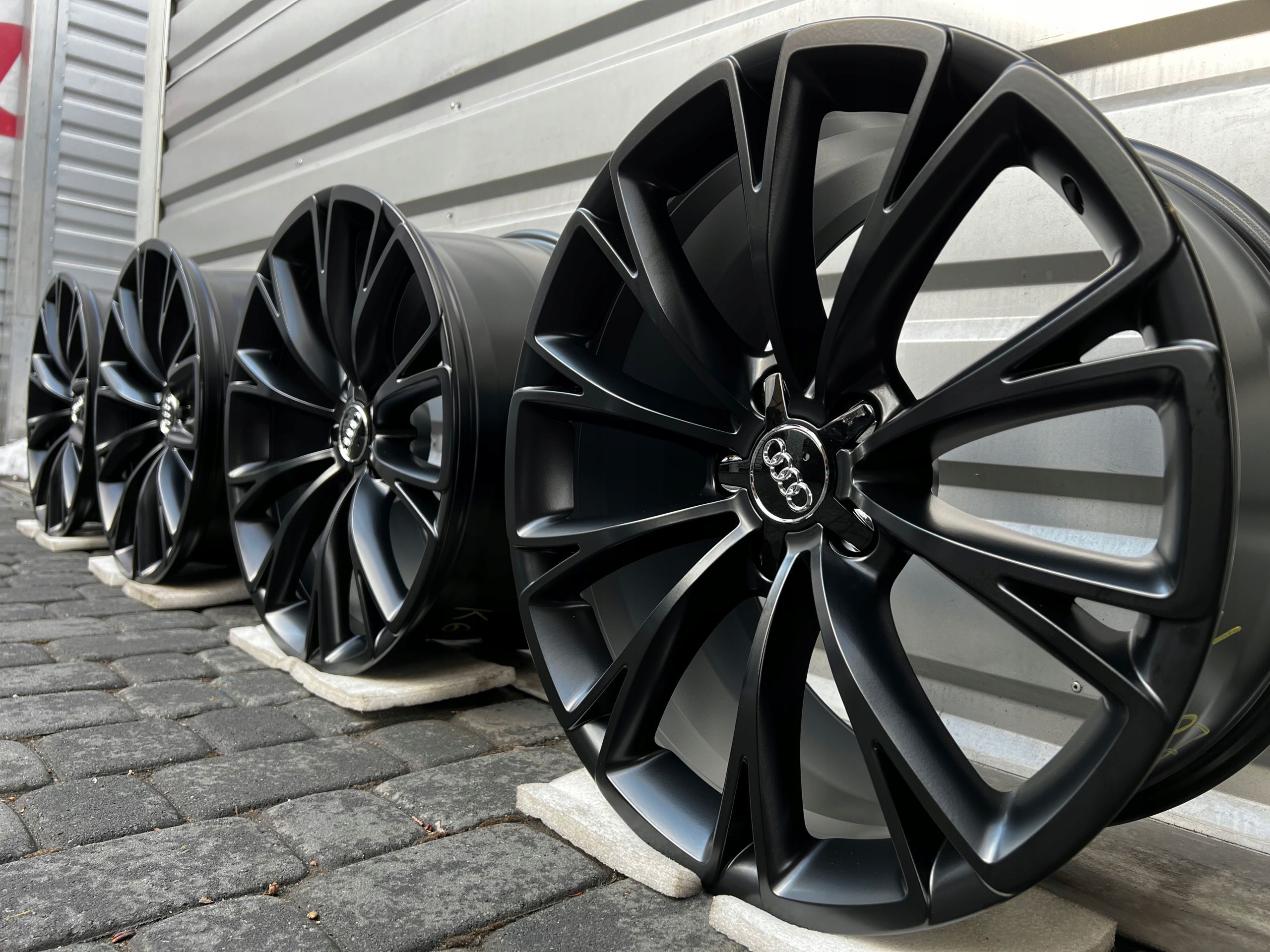 Oryginalne Felgi Audi 19 A4 A5 A6 A7 A8 Q3 Q5 Q7