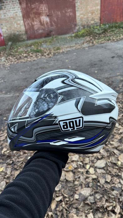 Продам шолом AGV K3