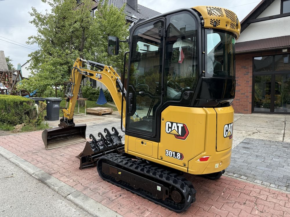 Minikoparka Caterpillar CAT 301.8 05A z Niemiec 2tony 3 łyżki