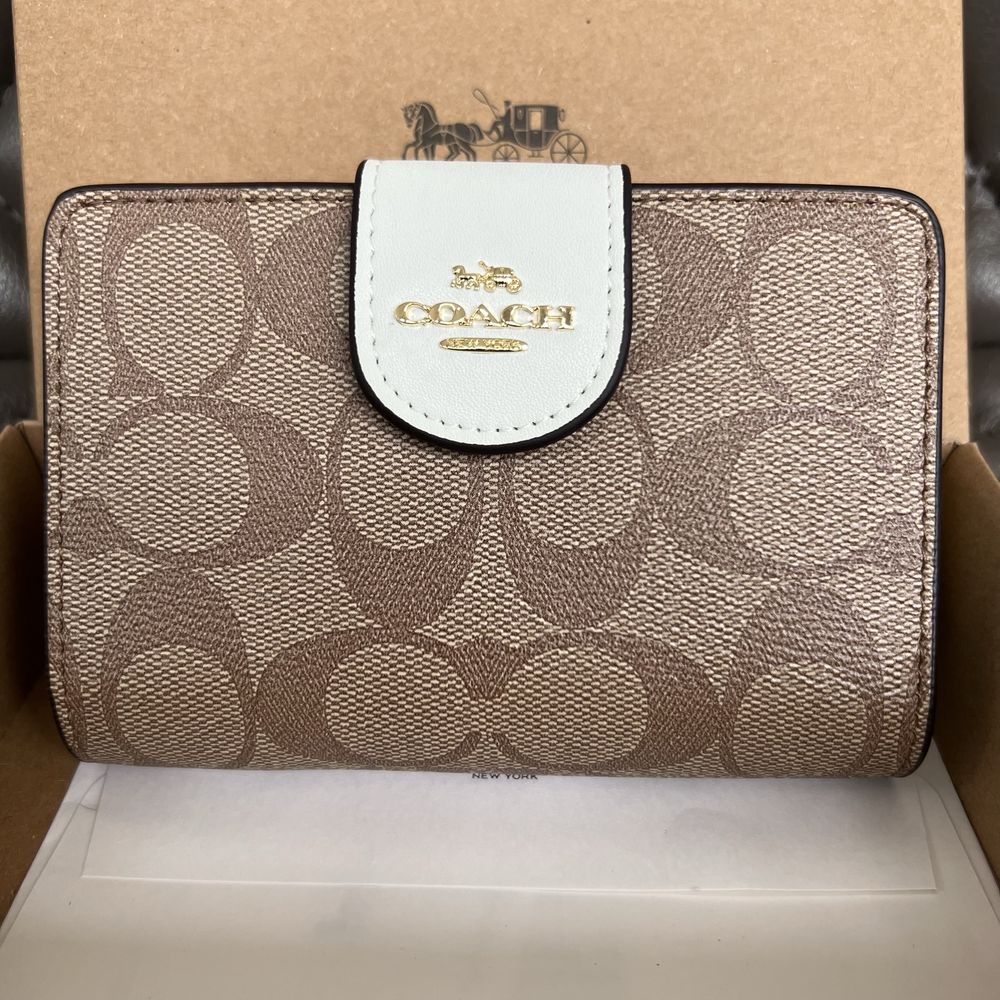 ЗНИЖКА! Гаманець Coach Corner Zip