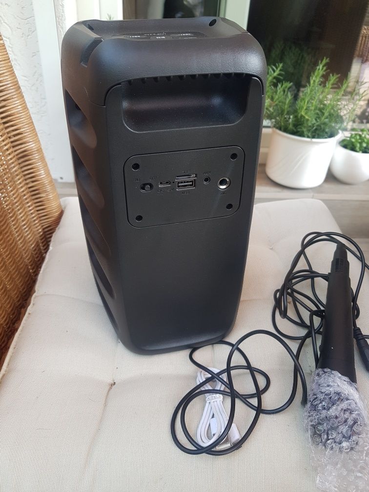 Glosnik Bluetooth do karoke