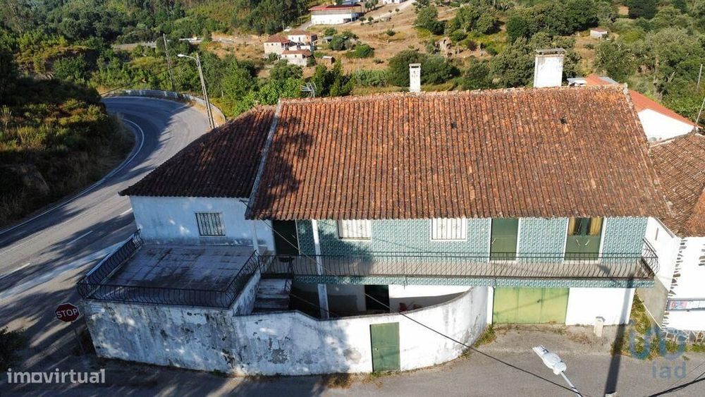 Casa / Villa T4 em Graça de 158,00 m2