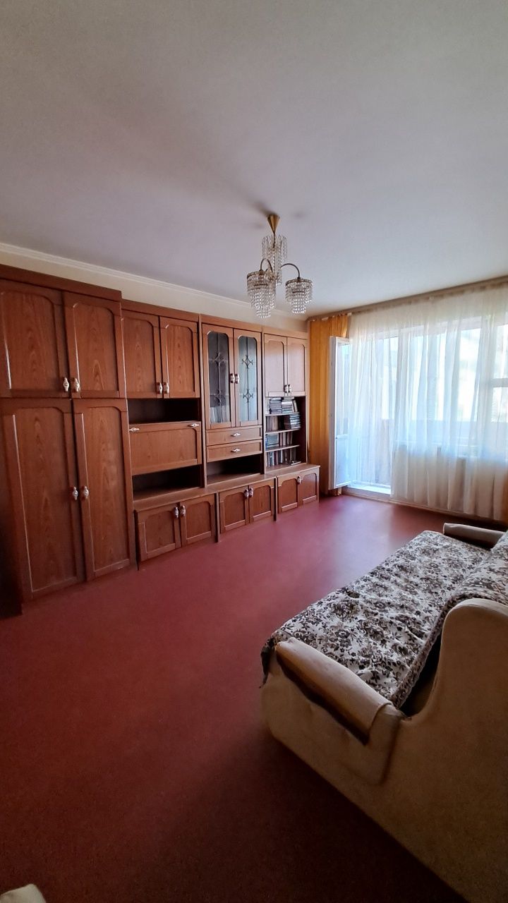 Лифаря  Сержа 5 ( Сабурова) продаж 2 кімн квартири