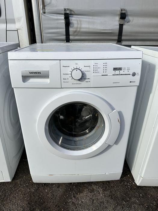 Пральні машиши  з Німеччини Samsung   WW70K44205W