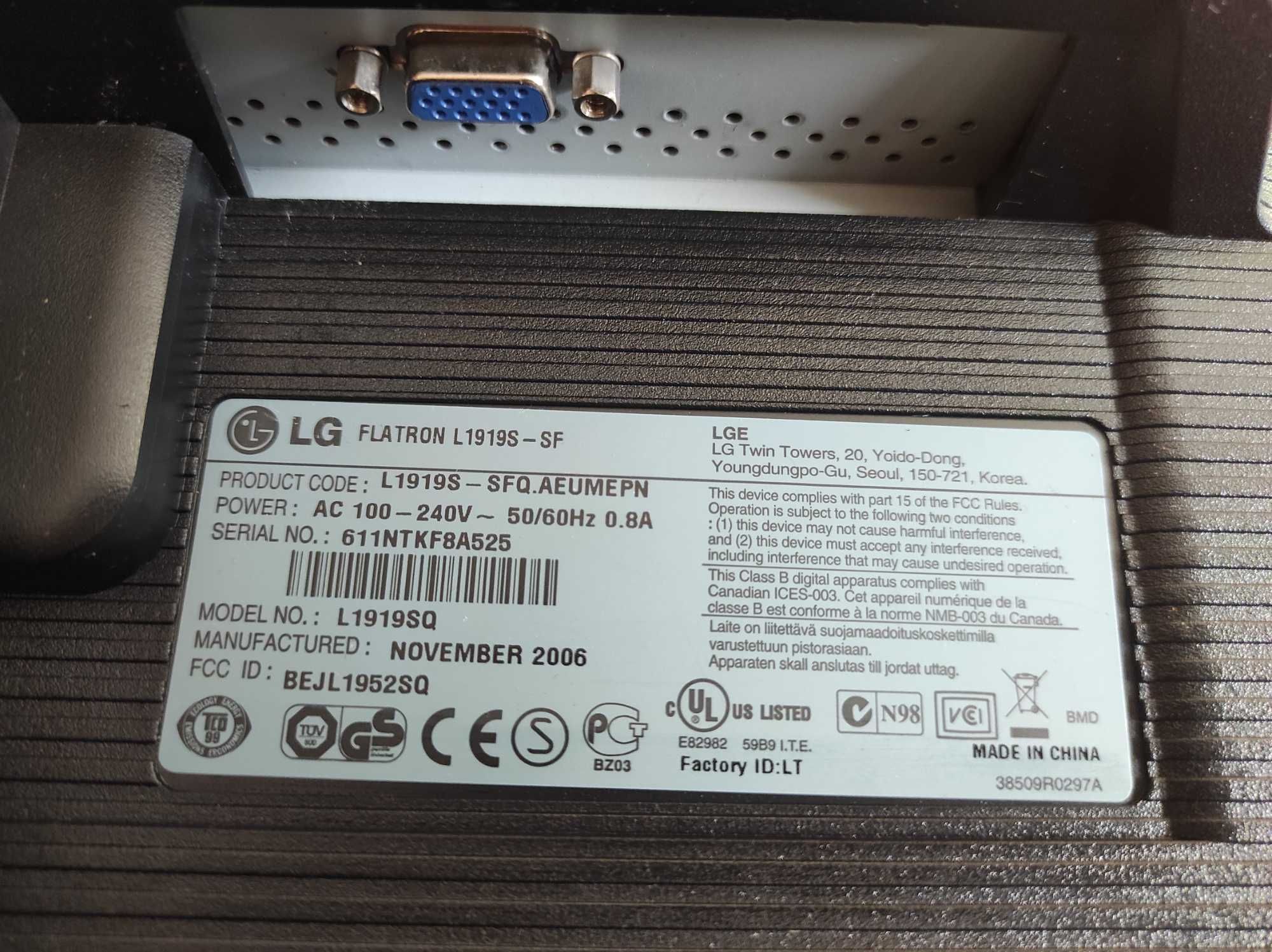 LG Flatron L1919S