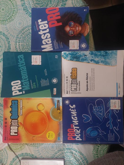 Livros 10o ano Curso Profissional