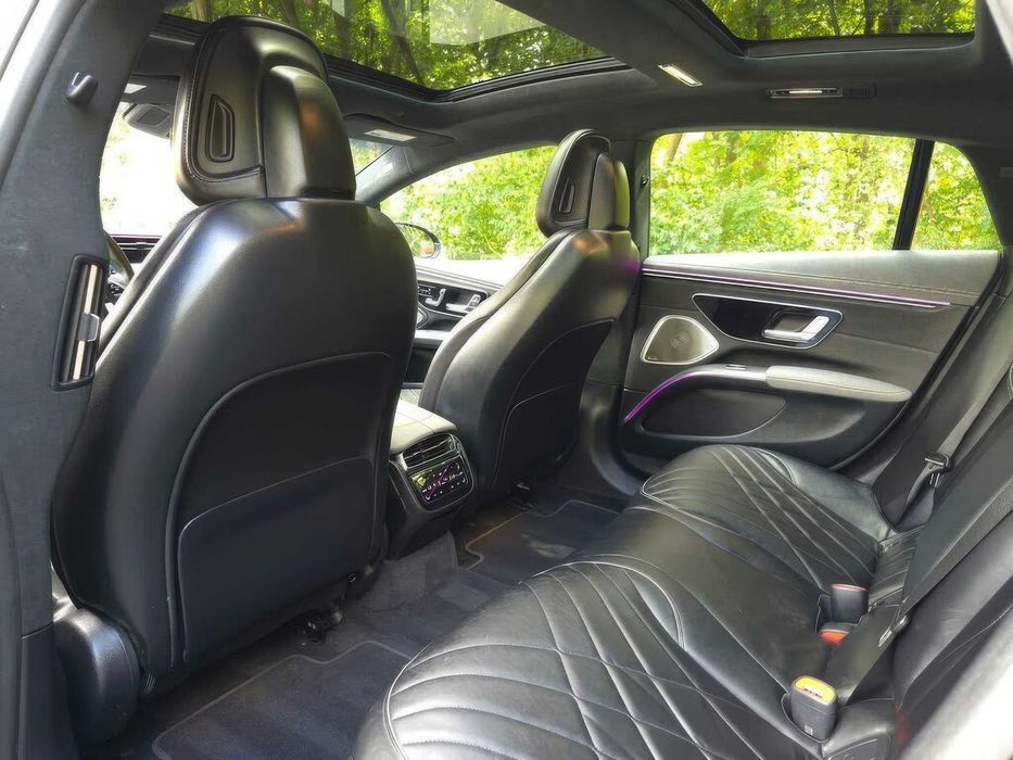 Mercedes-Benz EQS 580 4MATIC      2023