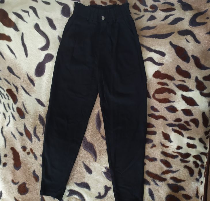 Штани жіночі.    .