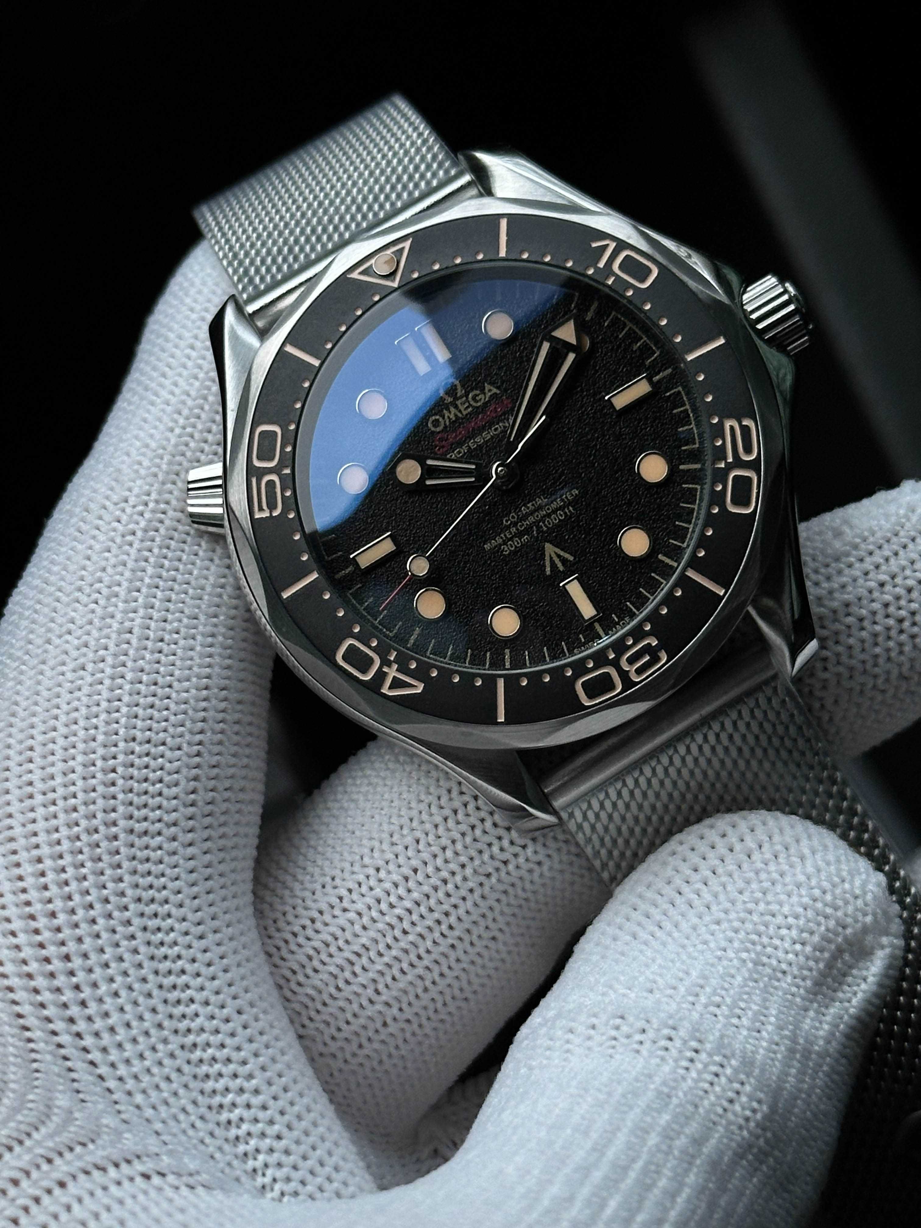 Швейцарские часы Omega Seamaster Diver 300M Master Co-Axial