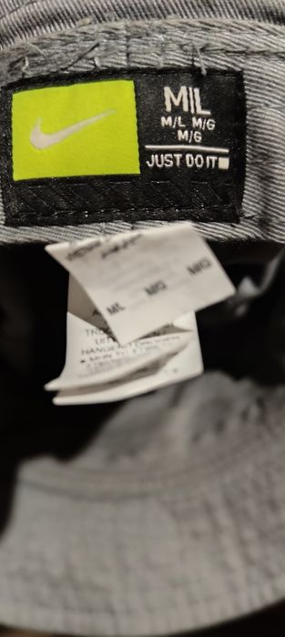 Nike.      Панама